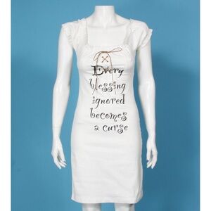 Chic White Graphic Mini Dress